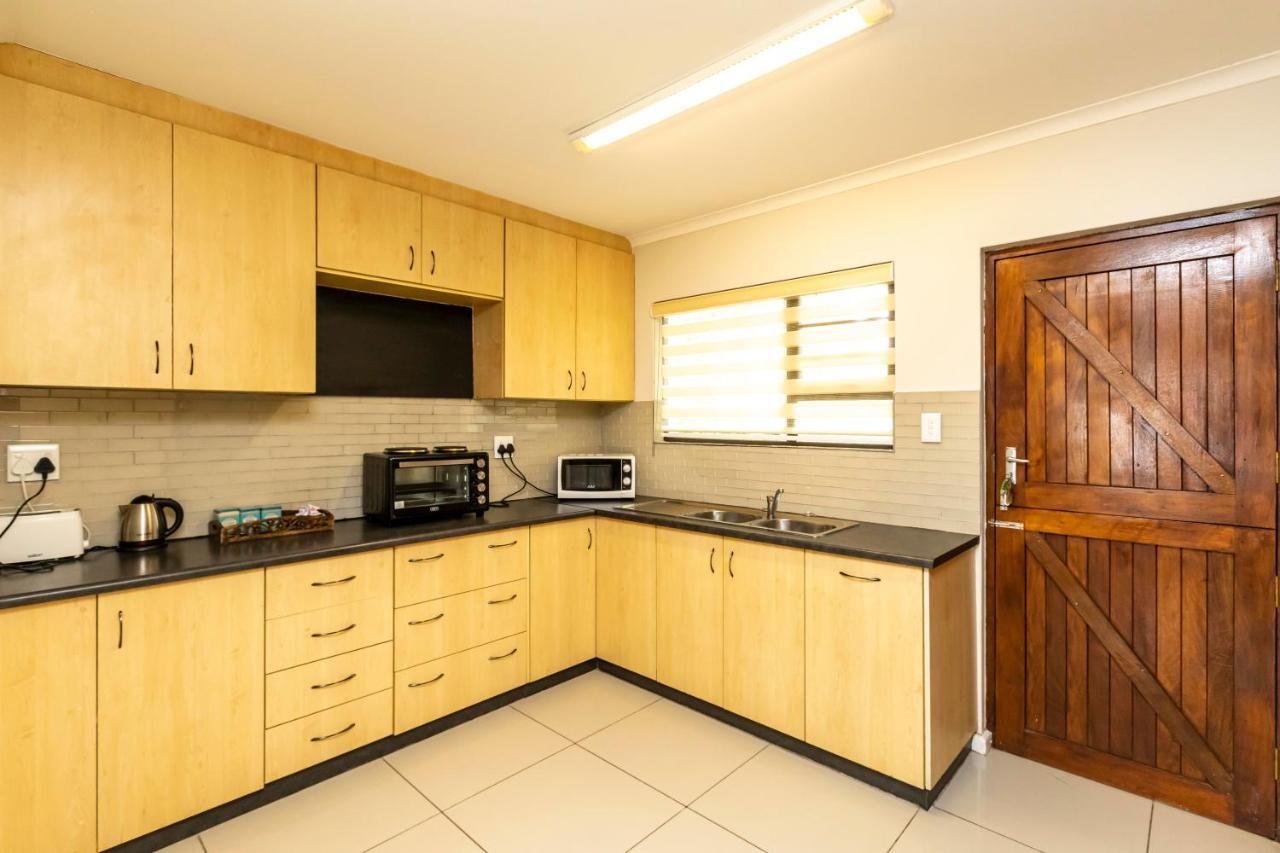 Bed and Breakfast Fish Eagle Manor à East London Extérieur photo